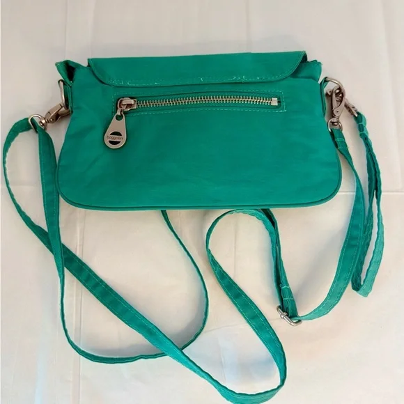 🌸baggallini pre-owned green Crossbody Bag with Silver Accents - Picture 3 of 6
